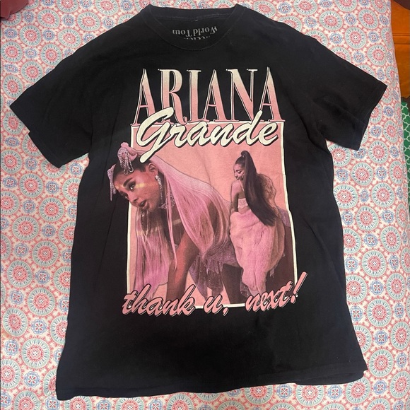 Ariana Grande Tops - ariana grande sweetener tour tshirt